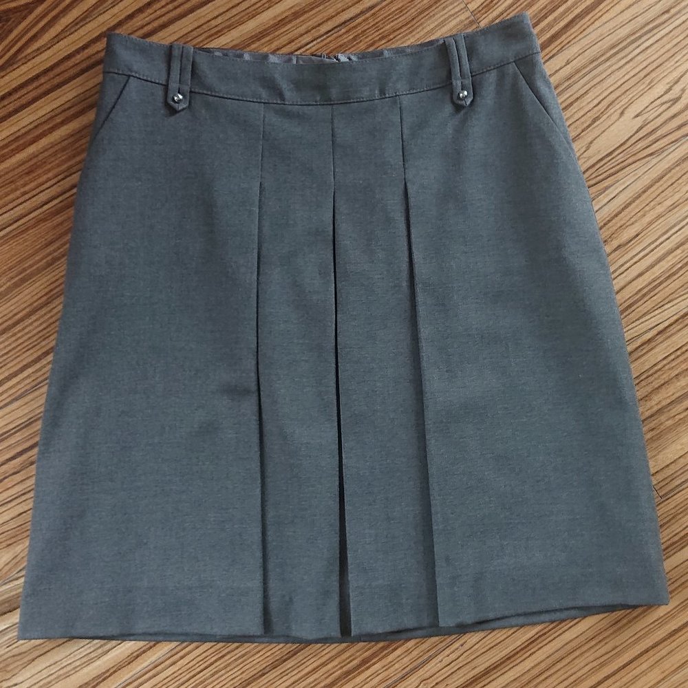 3/$15 [EUC] MEXX Pleated Skirt